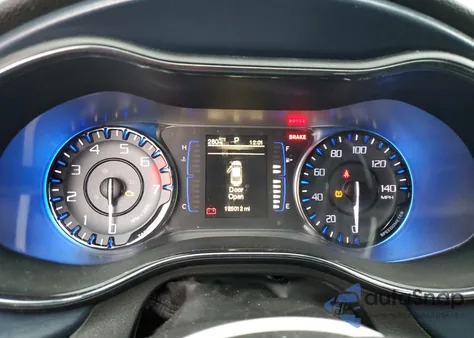 2015 Chrysler 200 S z USA, uszkodzony, nr VIN 1C3CCCBB1FN700484